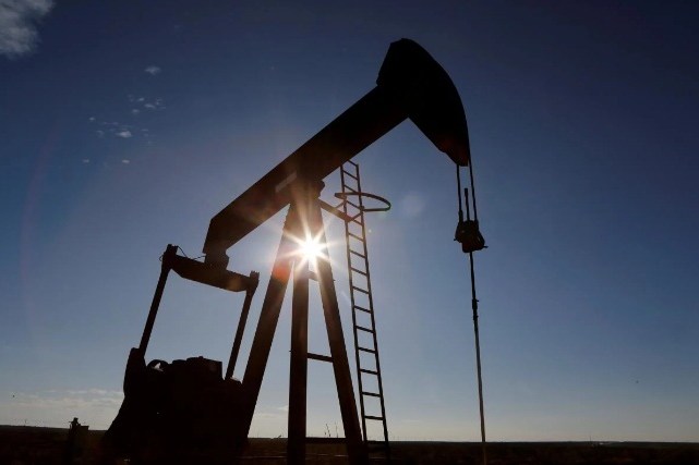 Країни ОПЕК+ вирішили зберегти чинний план з видобутку нафти